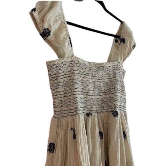Free People Tory Smocked Embroidered Cream Mini Dress Large - Picture 6 of 7